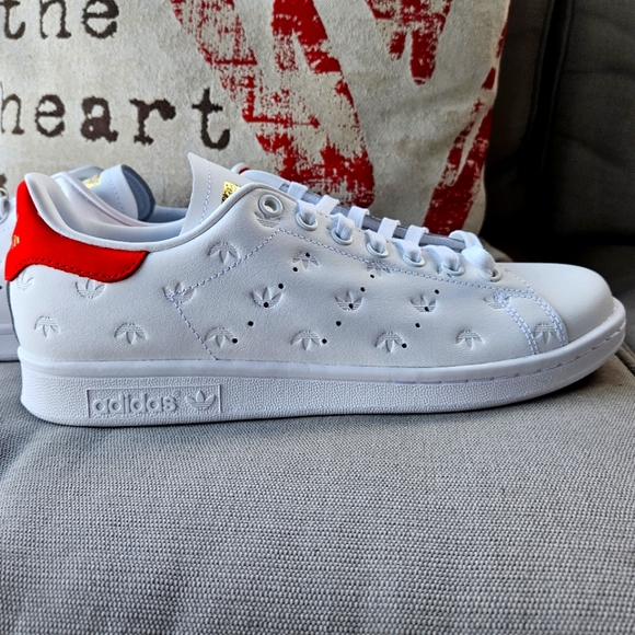 adidas Stan SmithAll Over Trefoil White Better Scarlet - Picture 2 of 7